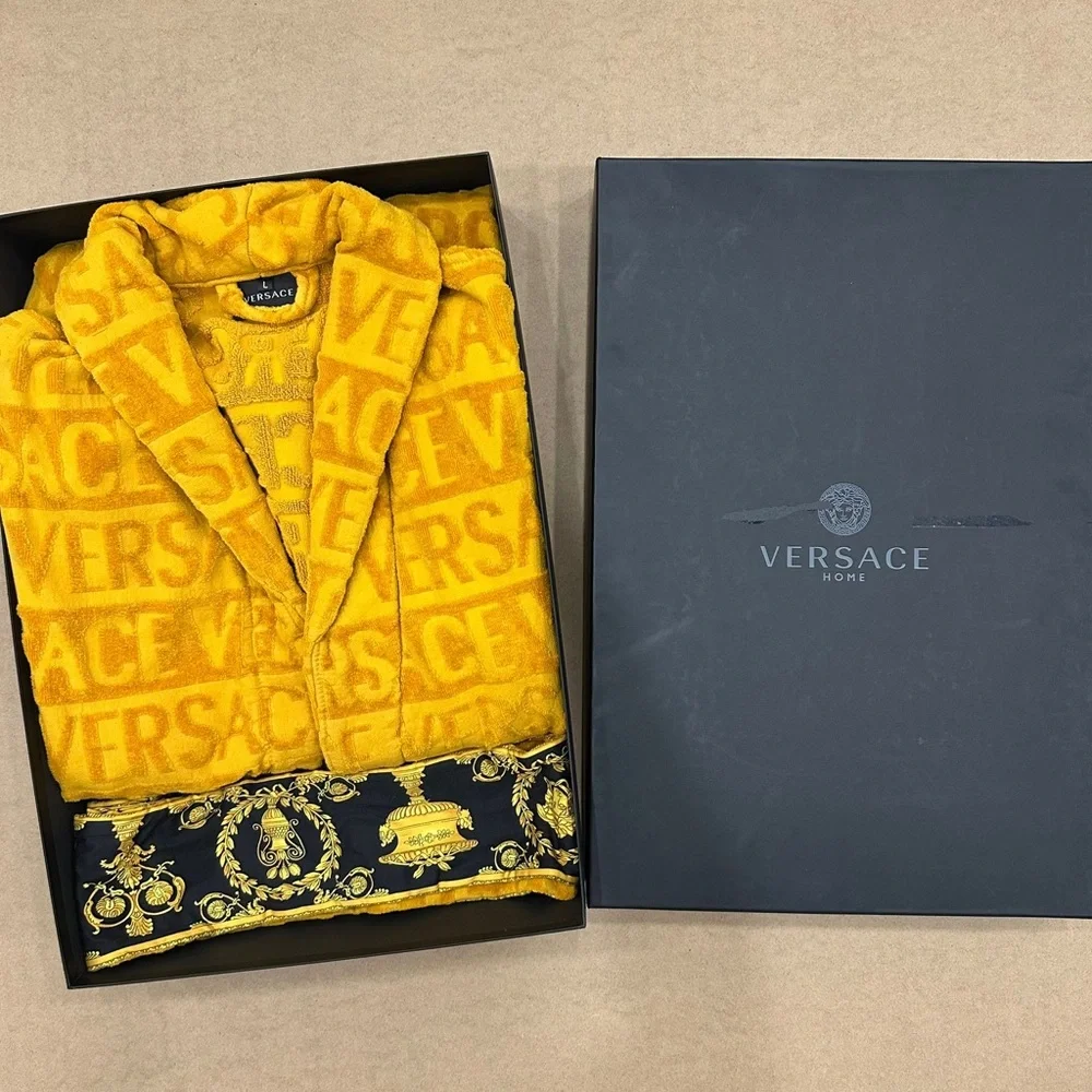 Versace Gold Textured Robe (Large) - Picture 12 of 15